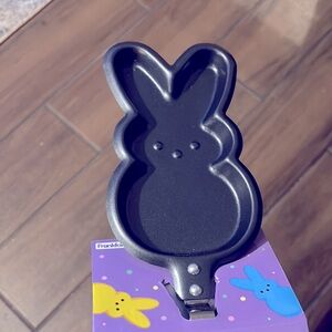 Peeps Bunny Shaped Pan. make peeps shaped  pancakes. Can make 5.